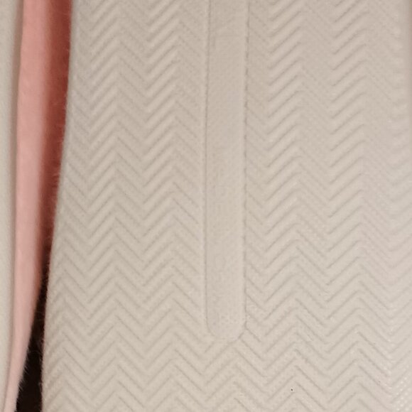 NWT ~ Snoopy (L/XL) Sherpa Fleece Lined Plush Scuff Slippers - Picture 5 of 6